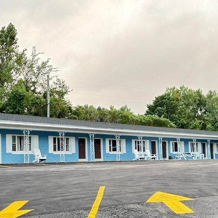 Stiles Motel Hill View Woodstock Εξωτερικό φωτογραφία