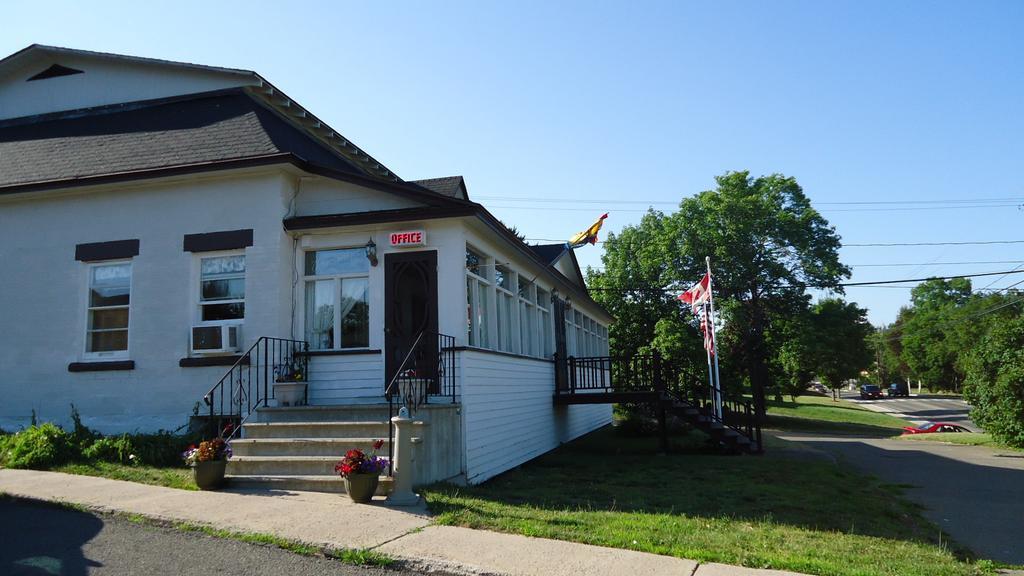 Stiles Motel Hill View Woodstock Εξωτερικό φωτογραφία